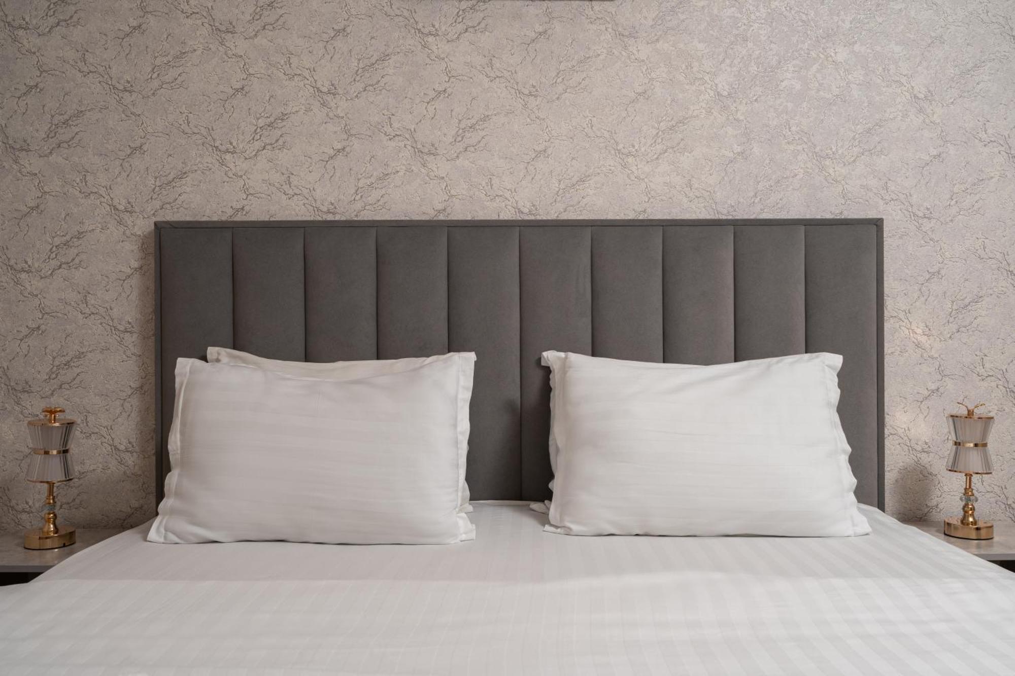 Sv Hotel Ташкент Екстериор снимка